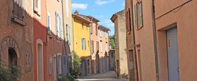 sillans la cascade-village provence